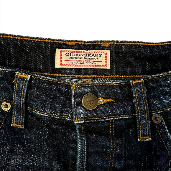 GUESS DISTRESSED JEAN SHORTS - Picture 3 of 5